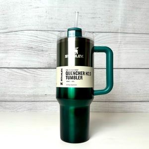 Stanley, 40 oz quencher H2.0 Green Gradient , Tumbler New